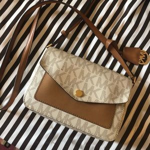 Michael Kors Crossbody bag